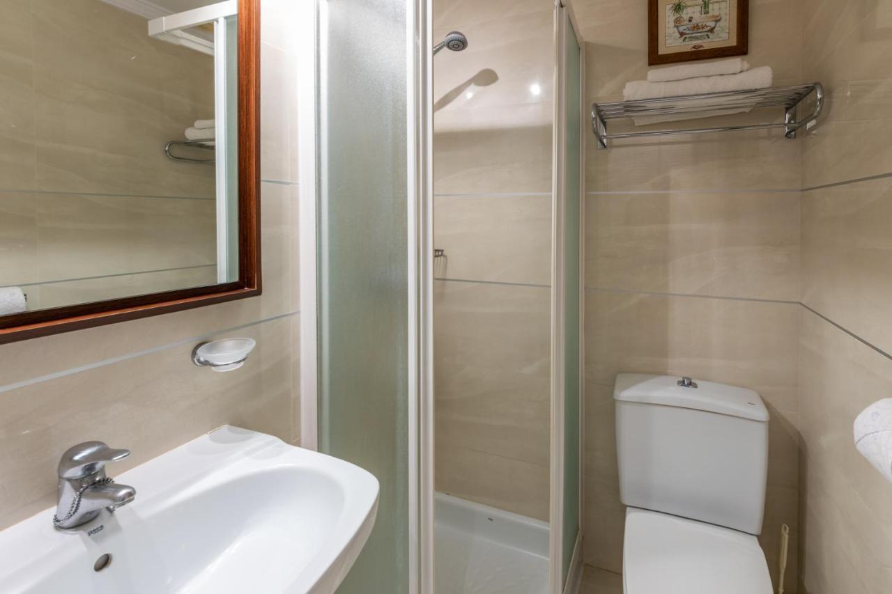 2 Habs Buena Terraza Con Bbq - Wifi, Piscina Lejlighed Mijas Eksteriør billede