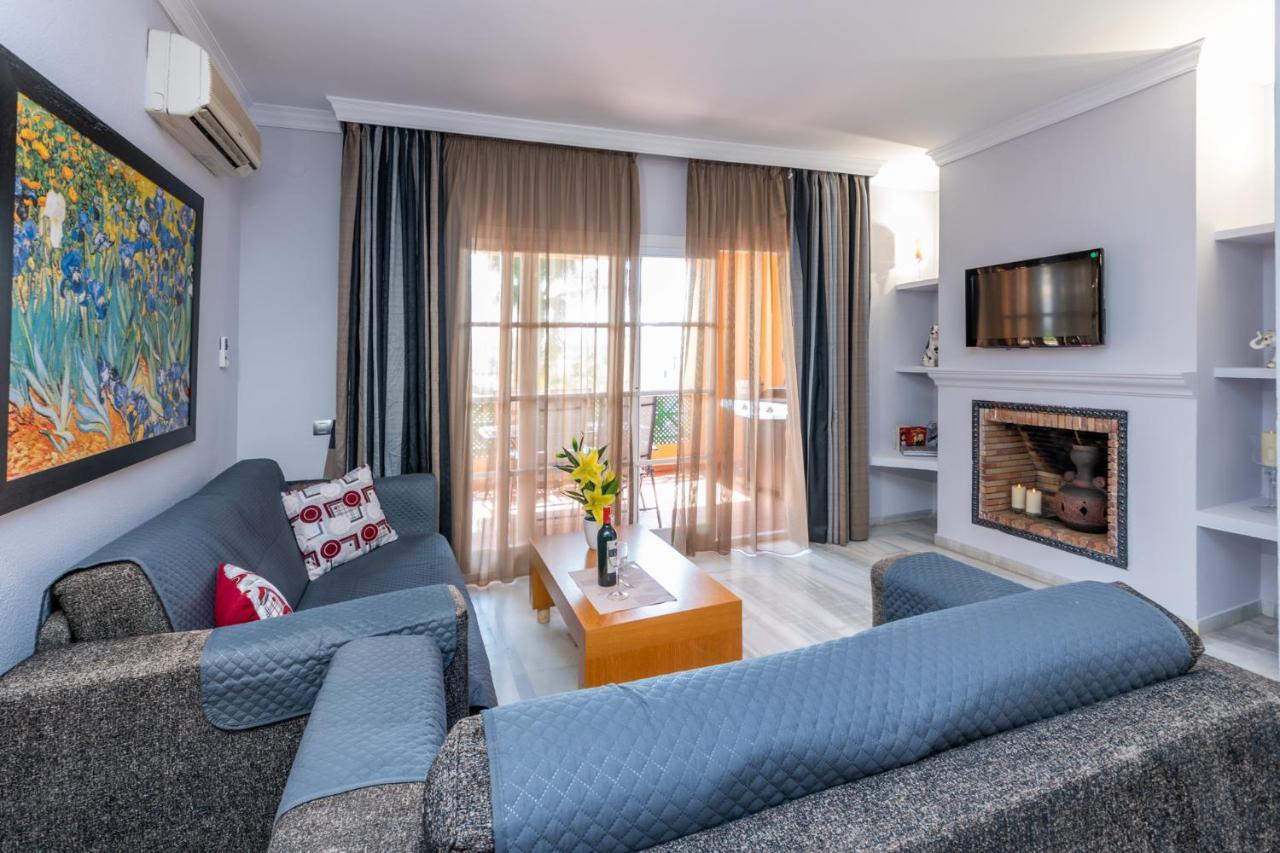 2 Habs Buena Terraza Con Bbq - Wifi, Piscina Lejlighed Mijas Eksteriør billede